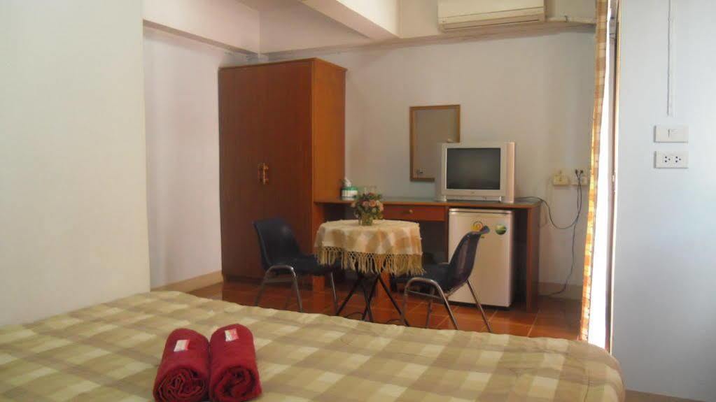 Ban Wiang Guest House Τσιάνγκ Μάι Εξωτερικό φωτογραφία
